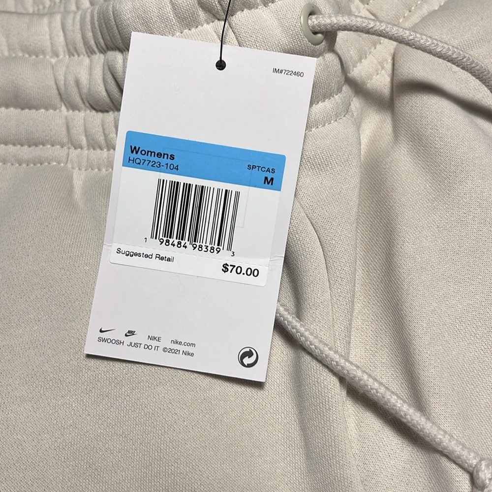 Nike Sportswear Phoenix Fleece
Women's Mid-Rise Open-Hem Pants M - Picture 3 of 4